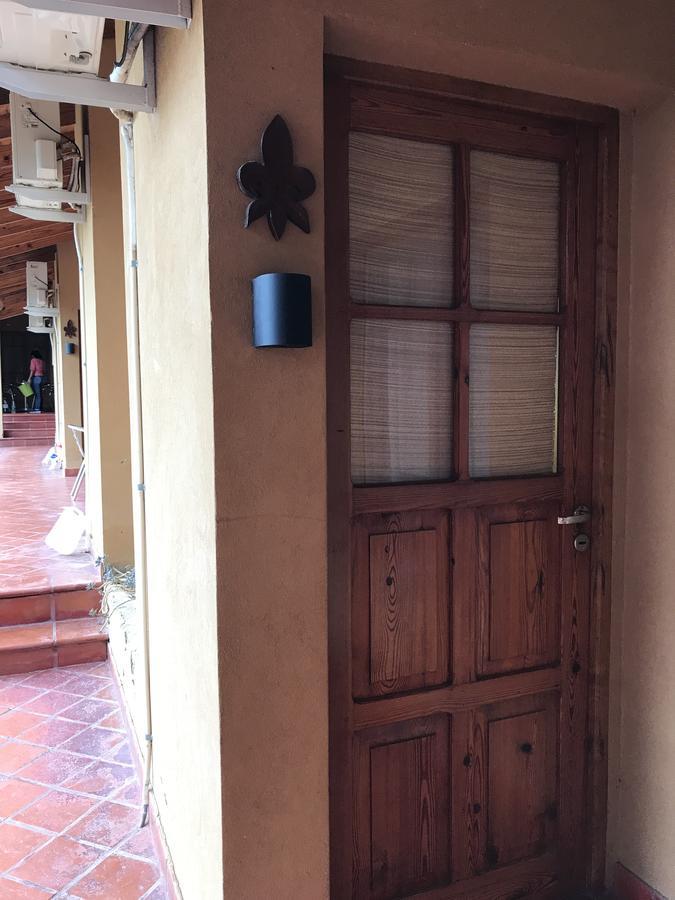 Hotel El Colonial エクステリア 写真